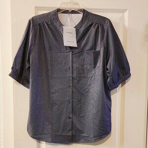 *NWOT* Navy & Gray Blue striped short poof sleeve 1x satin blouse Shein
